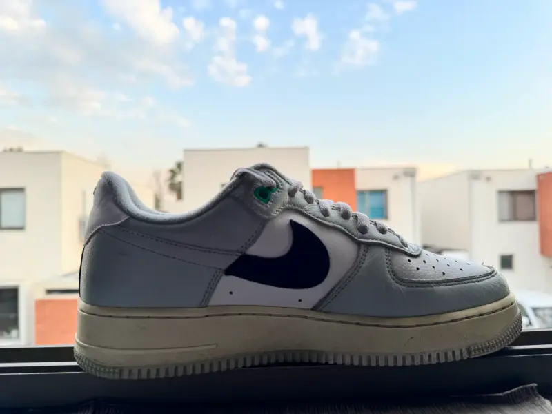 Nike Air Force 1 '07 LV8 'Split - talla 42,5 - 2