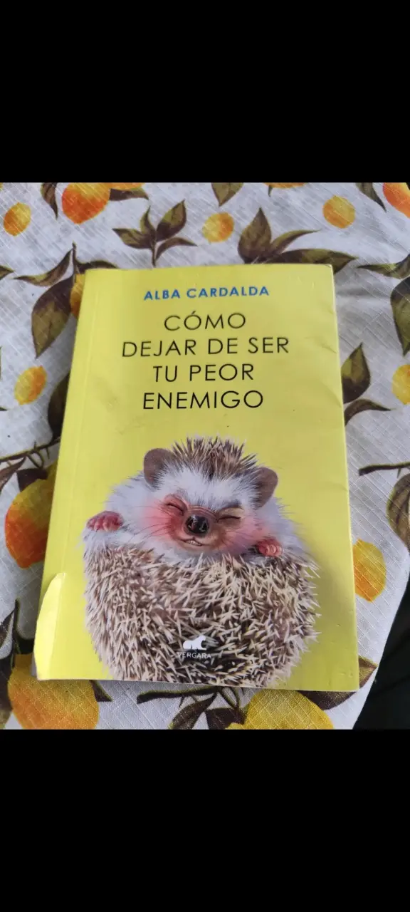 Libro 'Cómo Dejar de Ser Tu Peor Enemigo' de Alba Cardalda