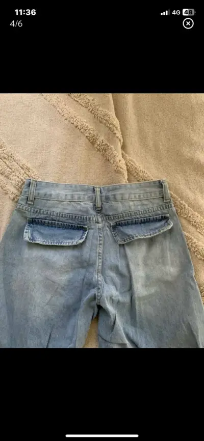 Jeans anchos de mezclilla azul claro - miniatura 3