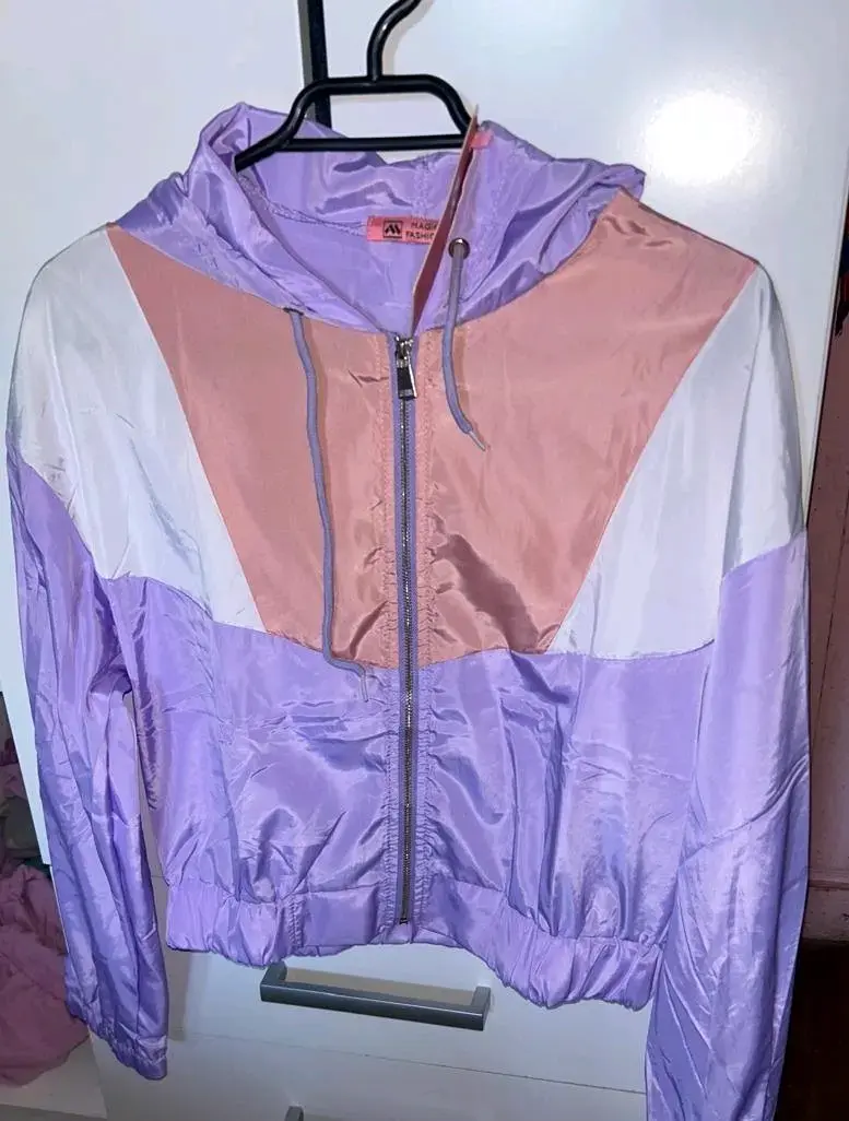 Chaqueta cortavientos multicolor para mujer