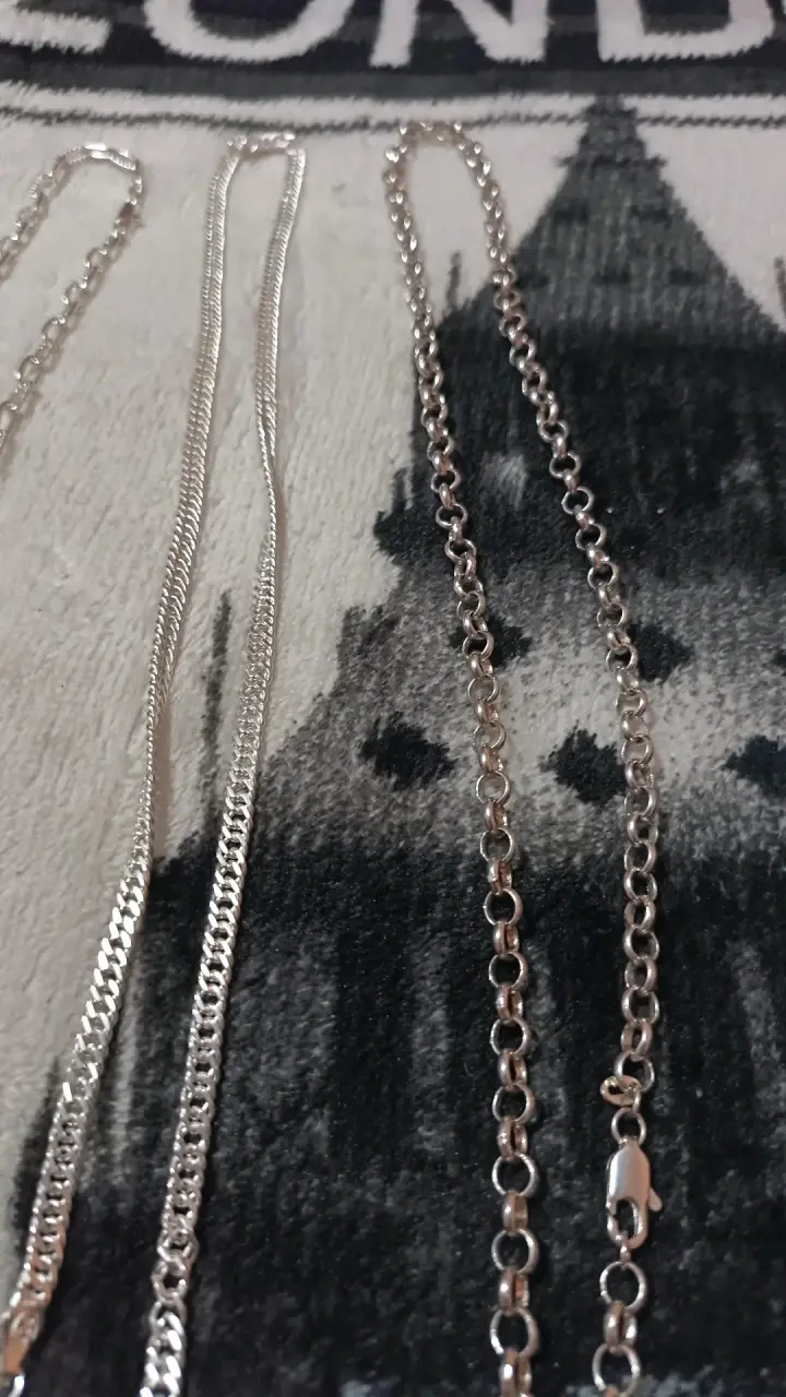 Collares de plata con dijes elegantes - 1