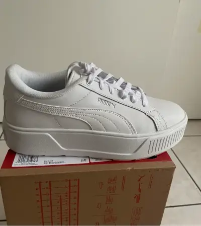 Zapatillas blancas Puma 38.5 - miniatura 3