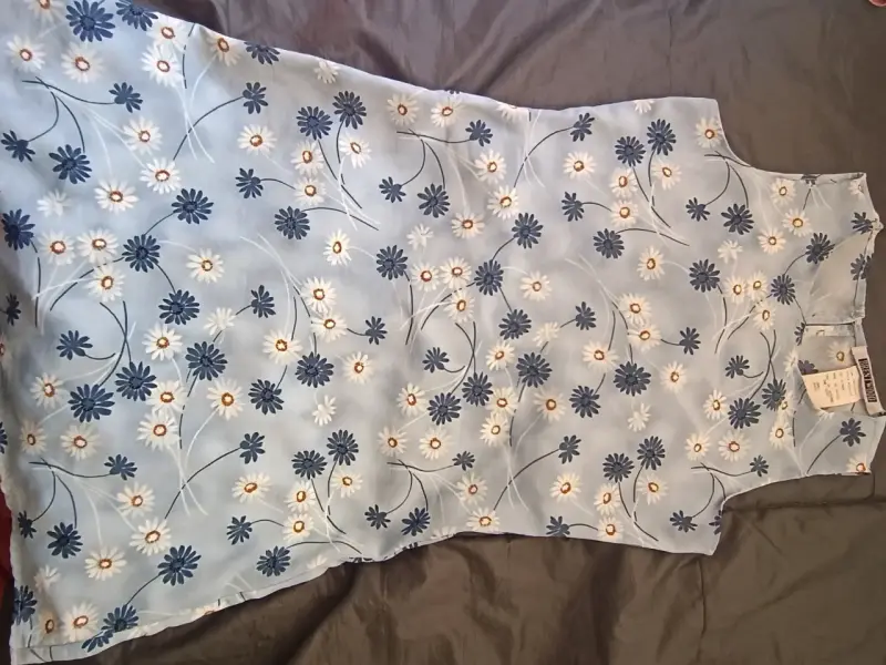 Vestido floral sin mangas para mujer - 3