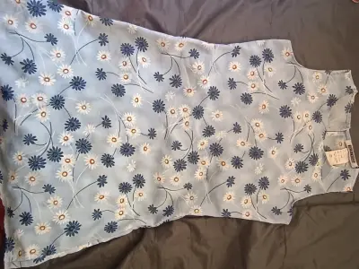 Vestido floral sin mangas para mujer - miniatura 3