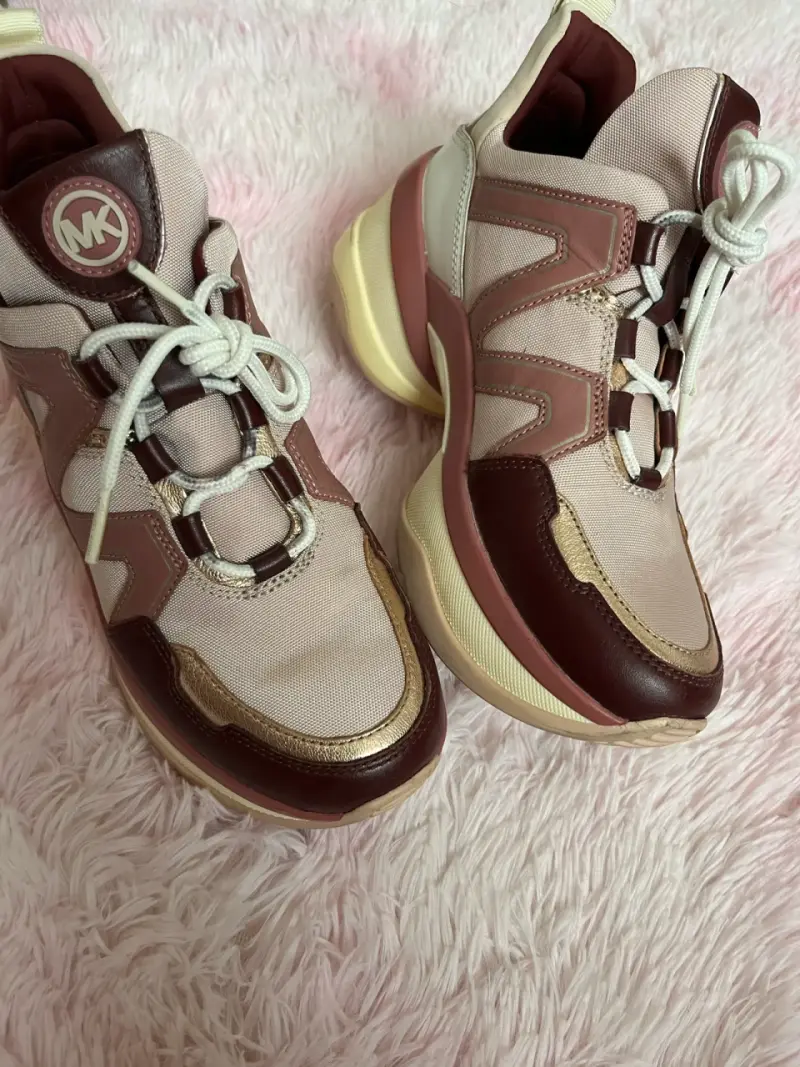 Zapatillas Michael Kors rosadas y burdeo - 2