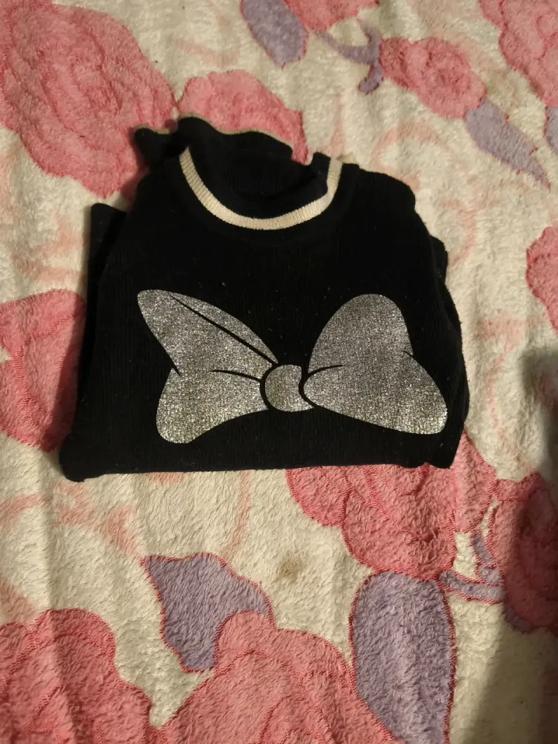 Polerón gris con logo Nike para niña - 2