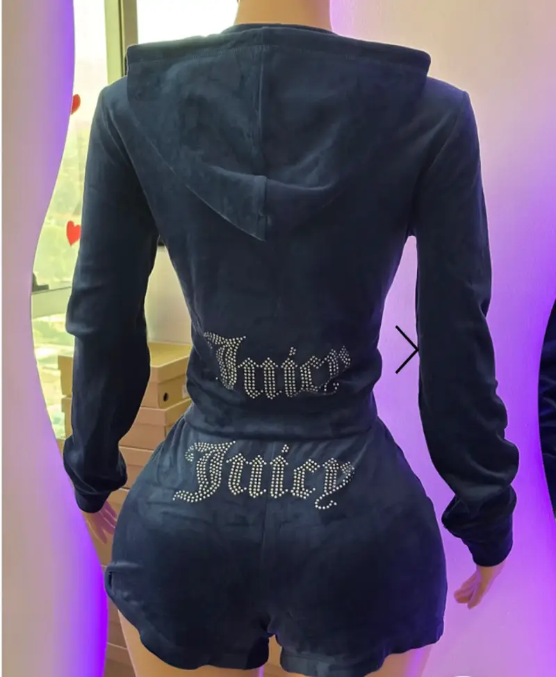 Conjunto deportivo Juicy Couture negro con cristales - 5