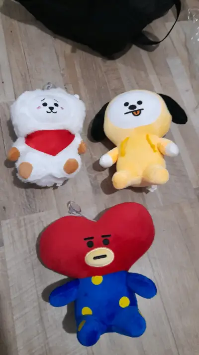Peluches BTS 18cm aprox - miniatura 2