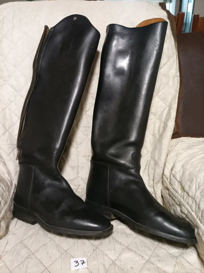 Botas de equitación negras de cuero