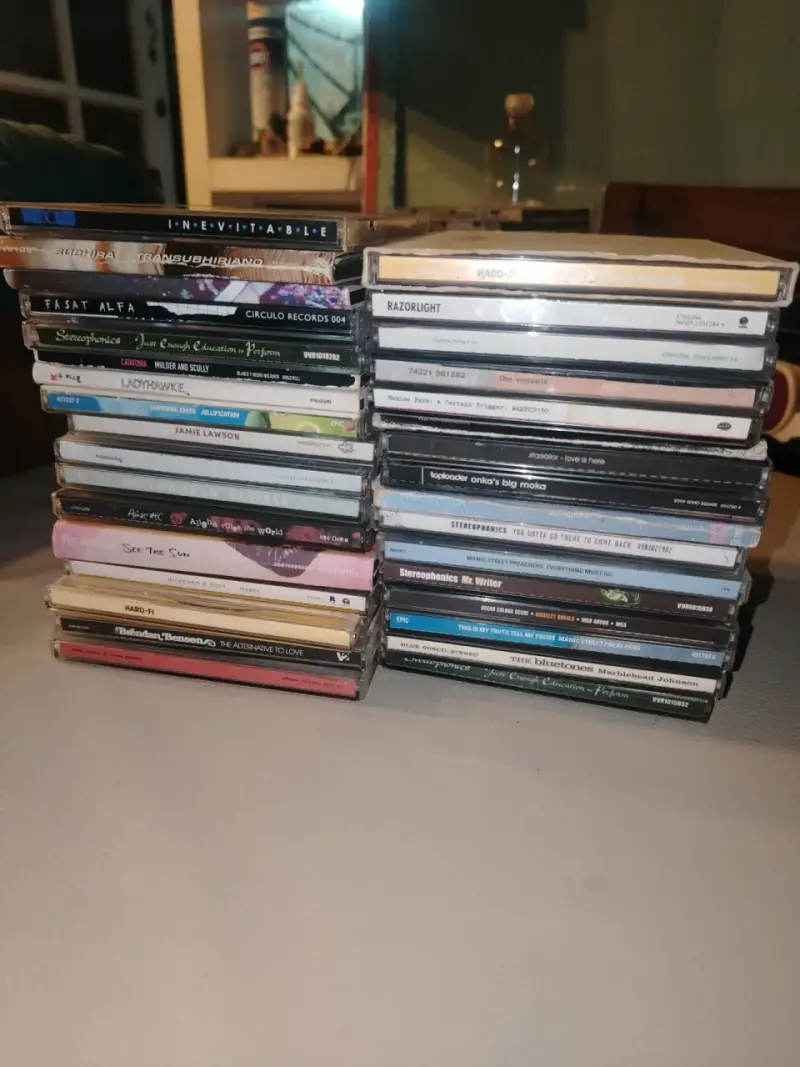 Colección de CDs brit pop, indie rock y folk rock - 1