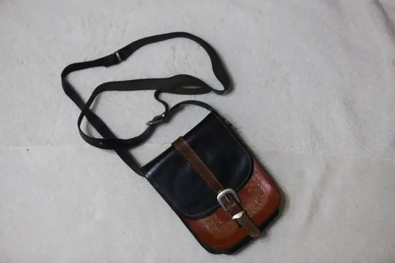 Bolso de tela multicolor con asas largas - 4