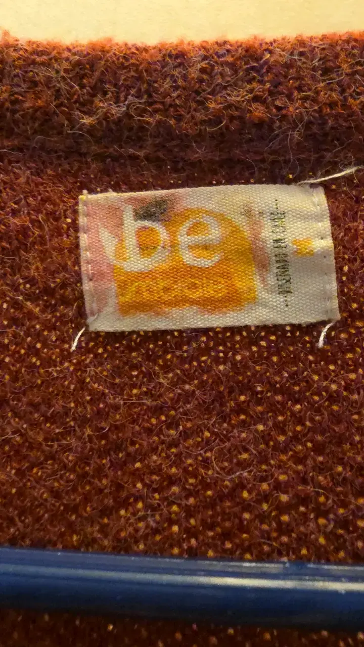 Cardigan tejido con diseño étnico y pompones - 2
