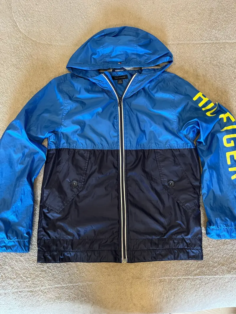 Chaqueta cortaviento azul Tommy para hombr - 1