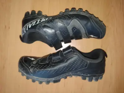 Zapatillas de ciclismo Specialized negras con velcro - miniatura 2