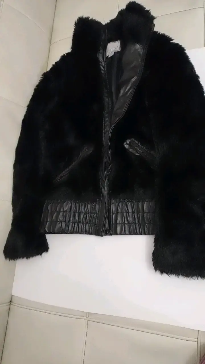 Chaqueta de piel sintética negra Donna Erre M - 1