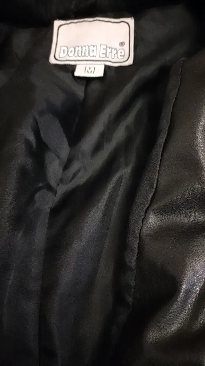 Chaqueta de piel sintética negra Donna Erre M - 3