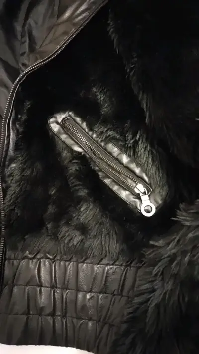 Chaqueta de piel sintética negra Donna Erre M - miniatura 5