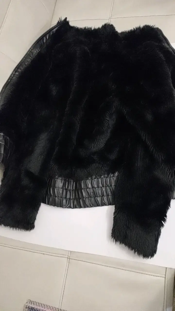 Chaqueta de piel sintética negra Donna Erre M - 6