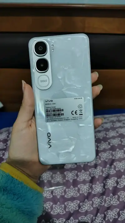 Smartphone Vivo Y31 5G 6GB 256GB Blanco - miniatura 2