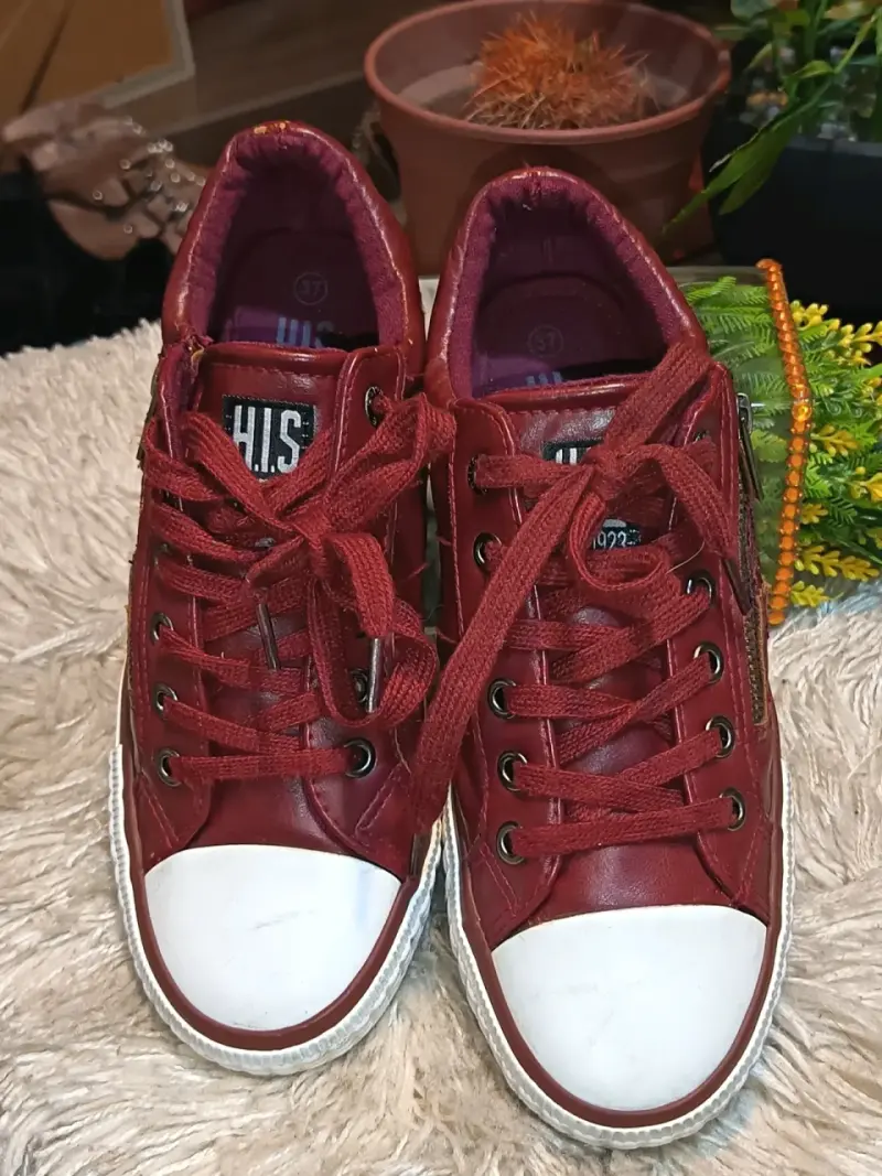 Zapatillas bordó con cierre lateral - 5