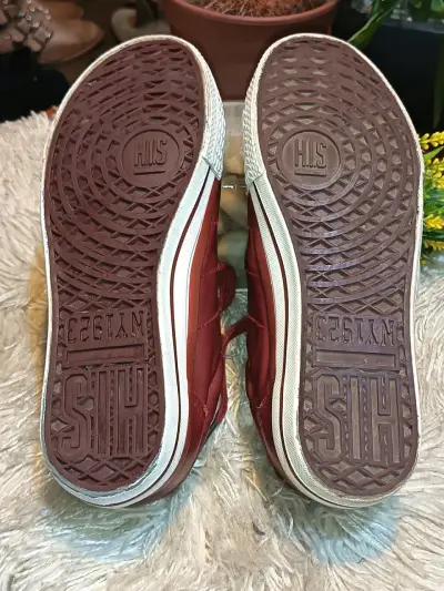 Zapatillas  bordó con cierre lateral - miniatura 6