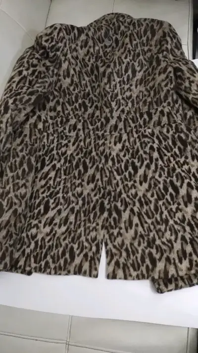 Abrigo de Leopardo Opposite Básicos XS - miniatura 6