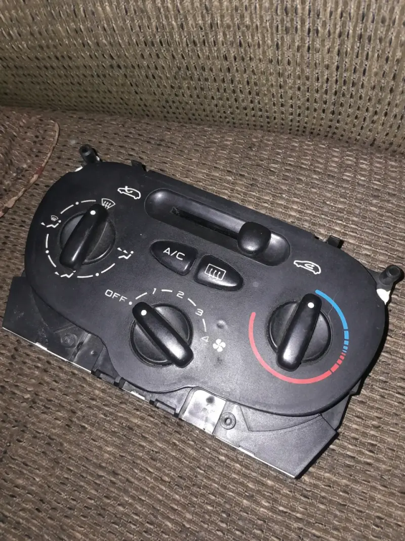 Control de climatización para automóvil - 1