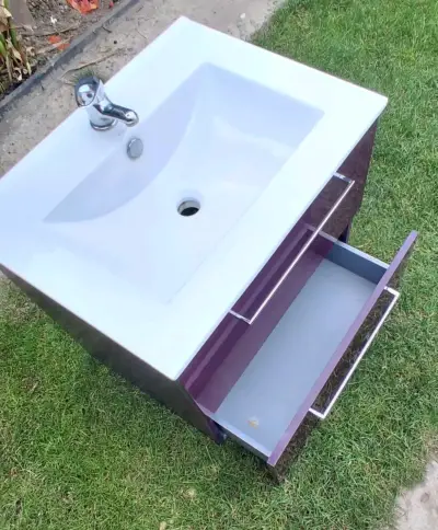 Lavamanos con mueble de baño moderno - miniatura 2