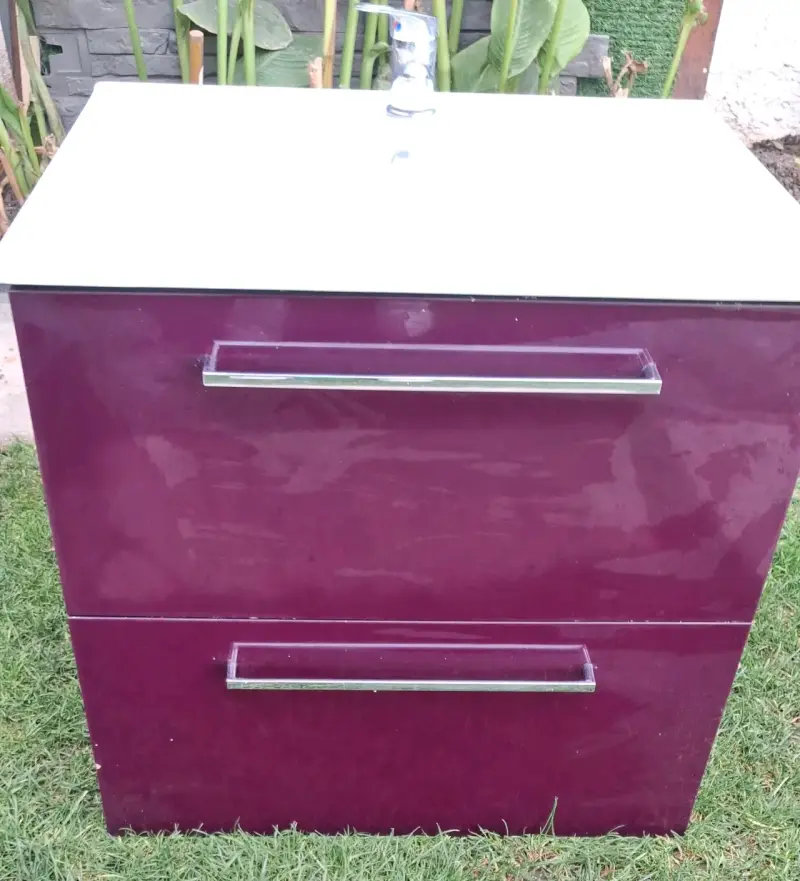 Lavamanos con mueble de baño moderno - 3
