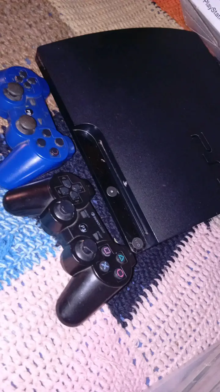 PlayStation 3 con juegos - 6