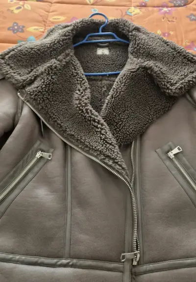 Chaqueta de cuero sintético Opposite con forro de lana - miniatura 3