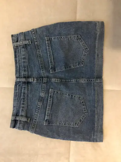 Falda de mezclilla azul casual para mujer - miniatura 2