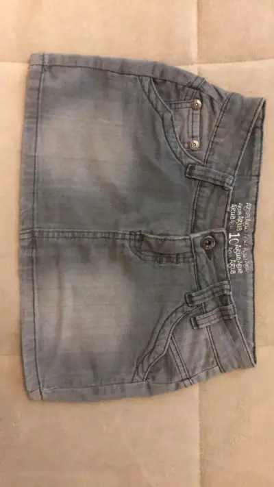 Falda de mezclilla gris para mujer talla 36 - miniatura 1