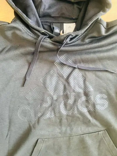 Polerón con capucha negro Adidas para hombre - miniatura 2