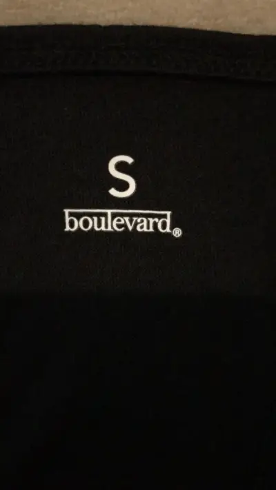 Polera Deportiva Negra Boulevard Talla S - miniatura 3
