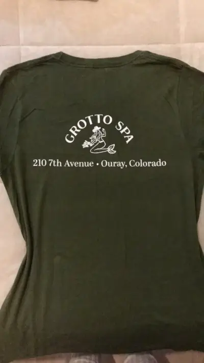 Polera verde Western Hotel & Spa 1891 - miniatura 2