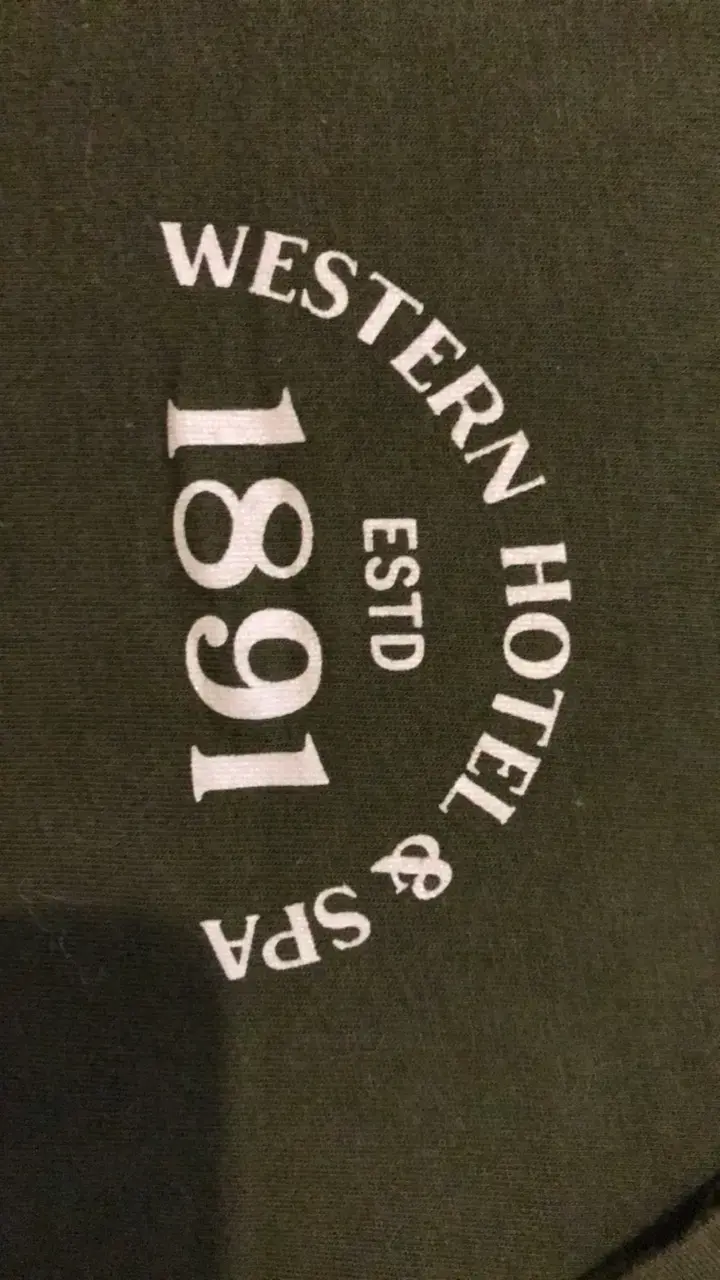 Polera verde Western Hotel & Spa 1891 - 3