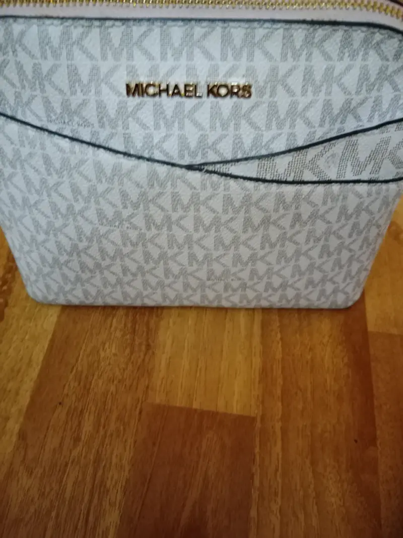 Cartera Michael Kors con diseño monograma - 3