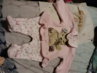 Conjunto de pijamas para bebé Cozy Pixies - miniatura 1
