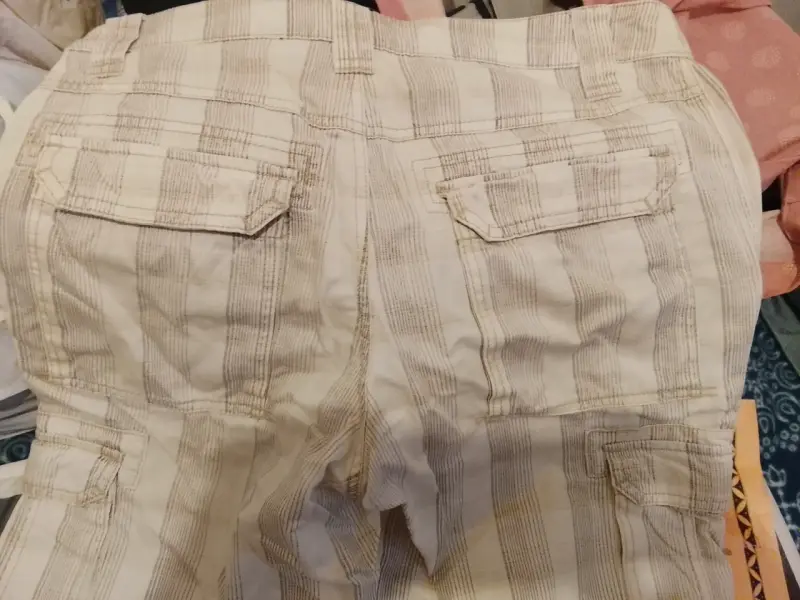 Pantalones cortos a rayas Clockhouse talla 32 - 2