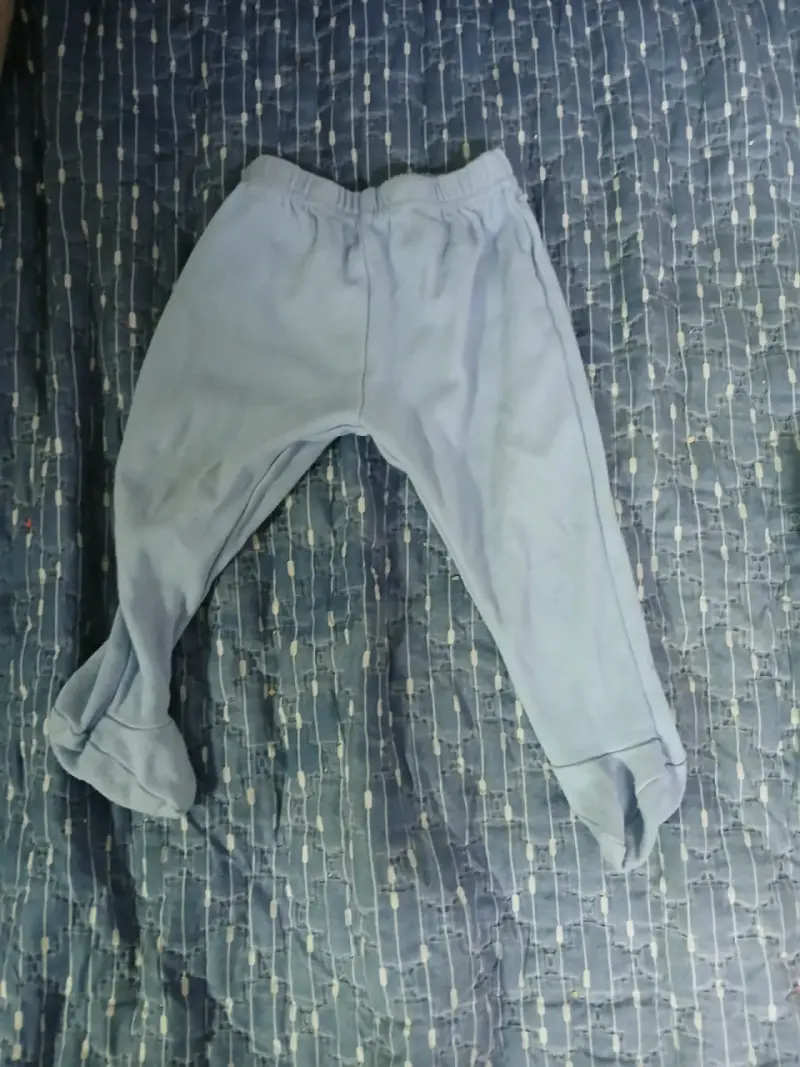 Lote de ropa para bebé 6 a 9 meses en buen estado - 5