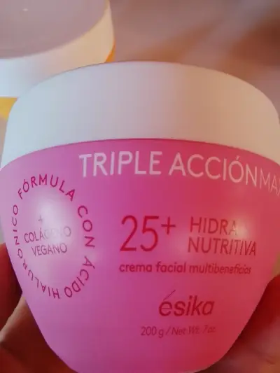 Crema facial multibeneficios Ésika 25+ y 55+ - miniatura 1