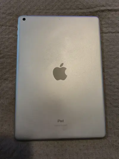 iPad de novena generación con 64GB y Apple Pencil - miniatura 4