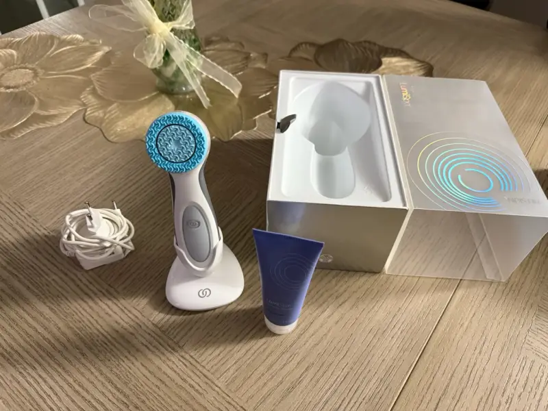 Dispositivo de limpieza facial Nu Skin LumiSpa - 2