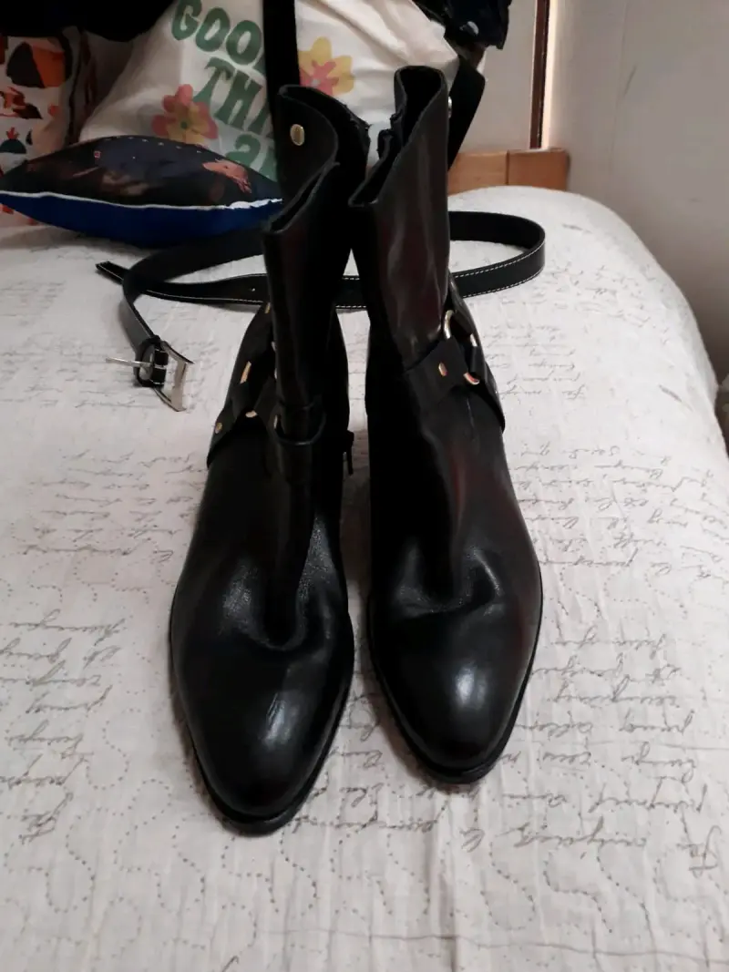 Botines de cuero con hebillas y estampado animal - 3