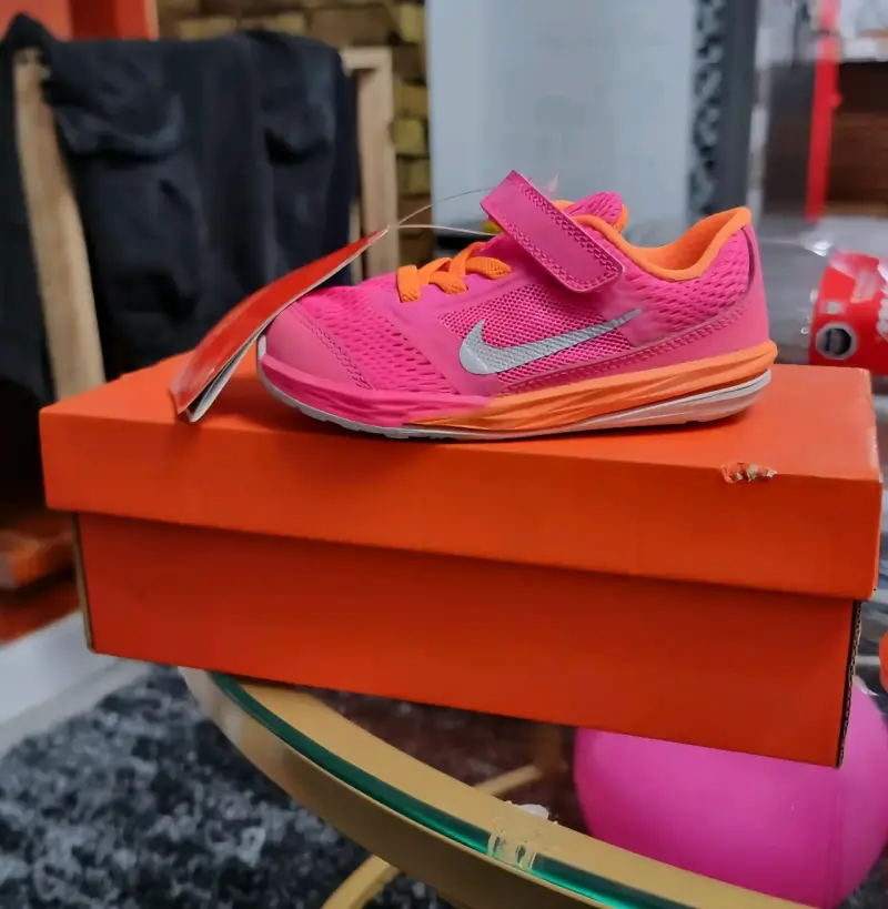 Zapatillas deportivas infantiles Nike rosadas - 2