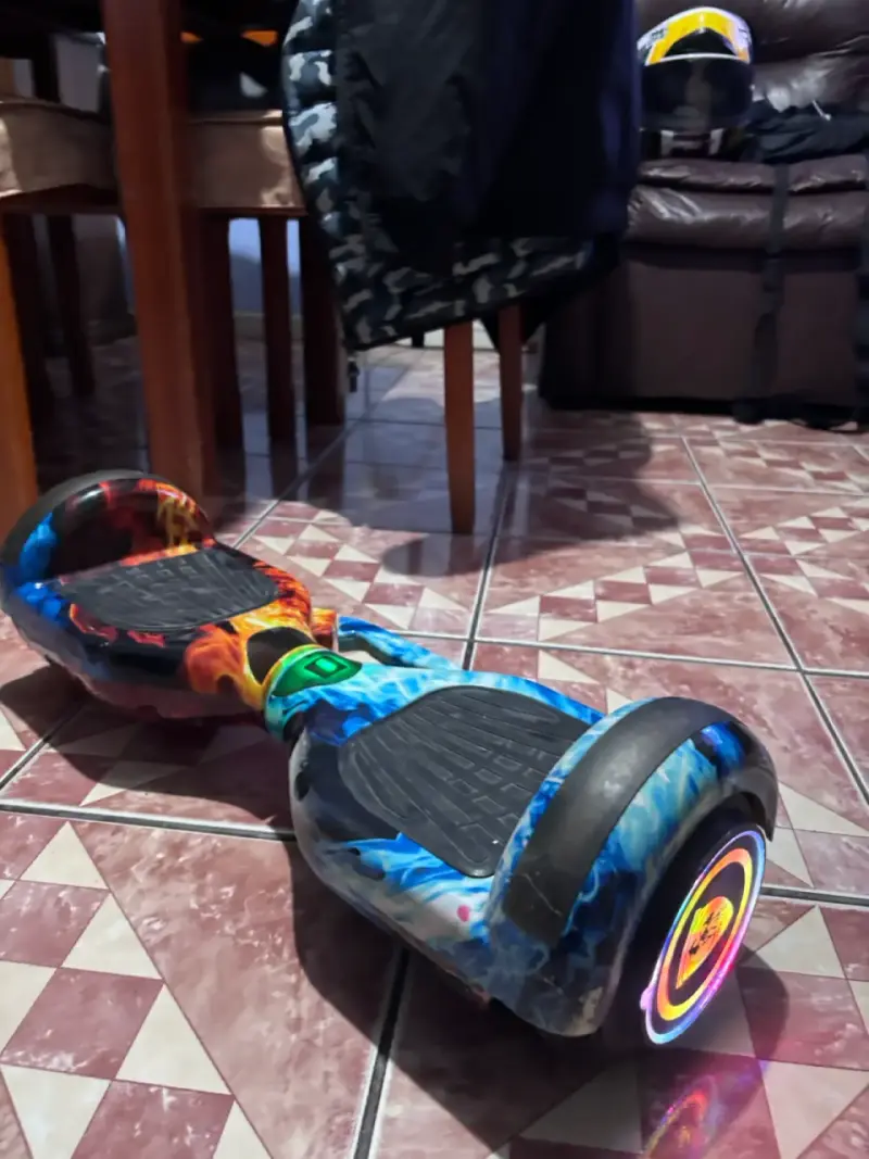 🛹 Hoverboard con luces LED + parlante Bluetooth 🔊✨ - 3