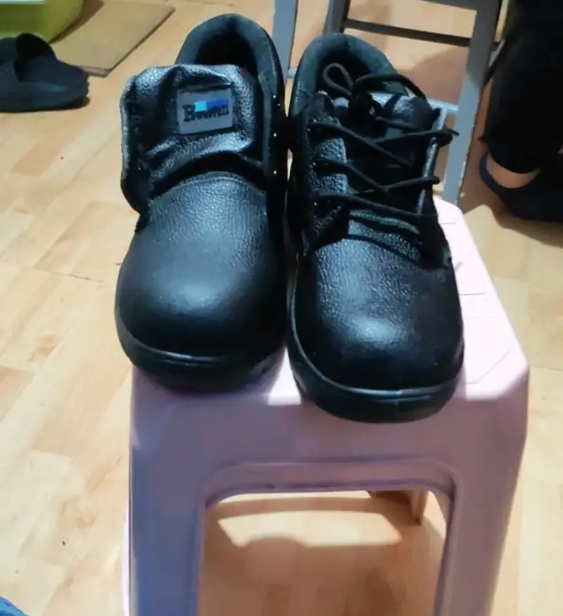 Zapatos de seguridad negros marca Bwin - 1
