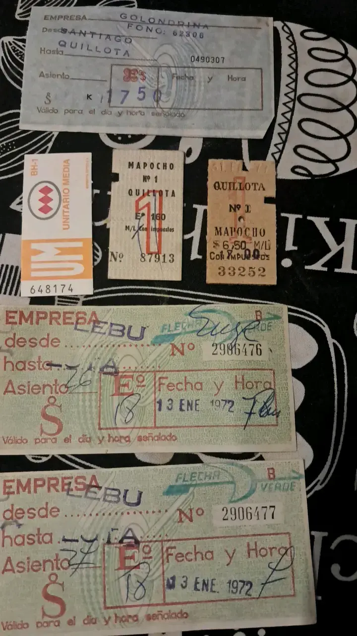 Boletos antiguos de transporte público en Chile