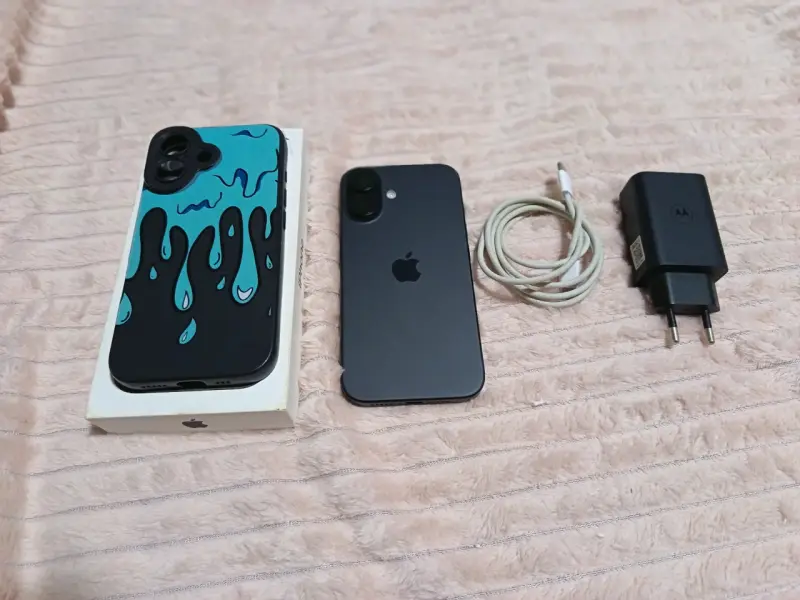 iPhone 16 128GB - 6